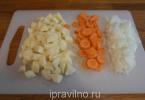 Povrće gulaš sa seleri u multivartsi: recept s pokrokovimi fotografija
