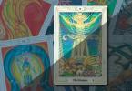 Semnificația cărții „Preoteasă” a pachetului „Aleister Crowley Tarot of Thoth” din spatele cărții „Tarot-Mirror of the Soul” de Gerda Ziegler Marea Preoteasă a Tarotului - semnificații în cărți