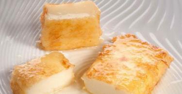 So bereiten Sie Buttermilch zu – ein außergewöhnliches Dessert aus dem sonnigen Spanien. So fetten Sie Milch ein
